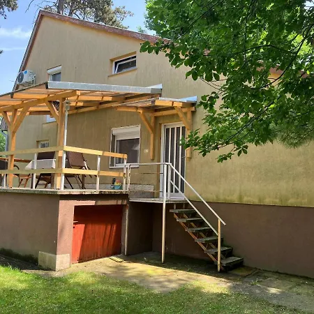 Helena Casa de Férias
